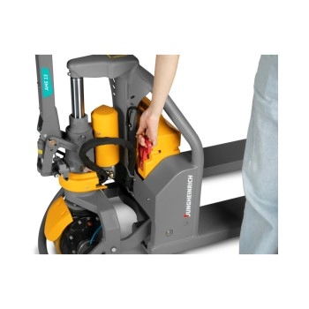 AME 13 - Electric Manual Pallet Truck | Jungheinrich