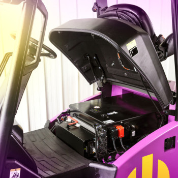 Electric forklift - CBH 2.5 | Mast 3300mm | AntOn by Jungheinrich