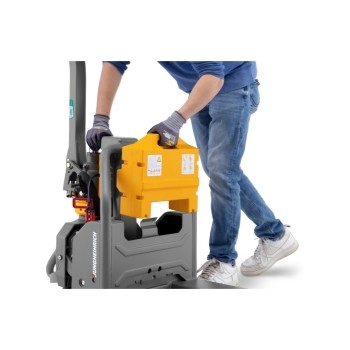 AME 13 - Electric Manual Pallet Truck | Jungheinrich
