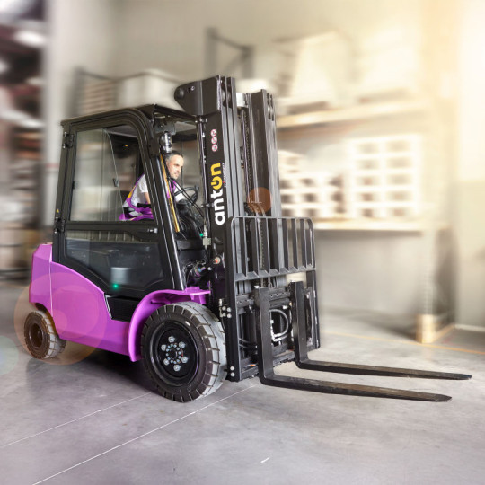 Electric forklift - CBH 3.0 | Mast 3300mm | AntOn by Jungheinrich